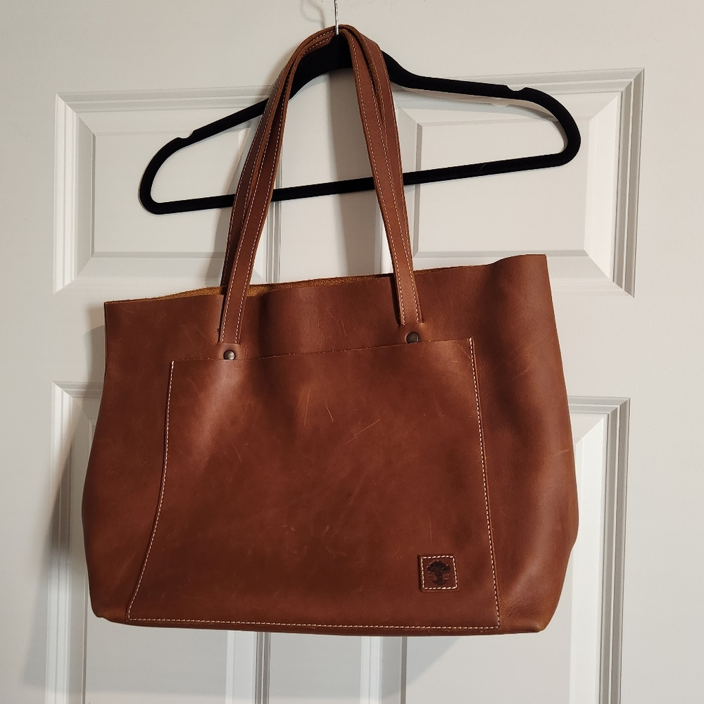 Oak River - Simple Tote - Leather
